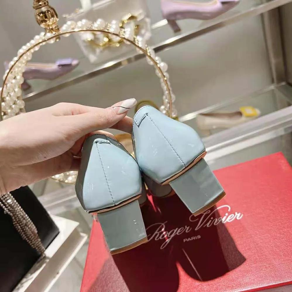 Roger Vivier Patent Leather Belle Vivier Pumps for Women in Aqua Roger Vivier Patent Leather Belle Vivier Pumps for Women in Aqua