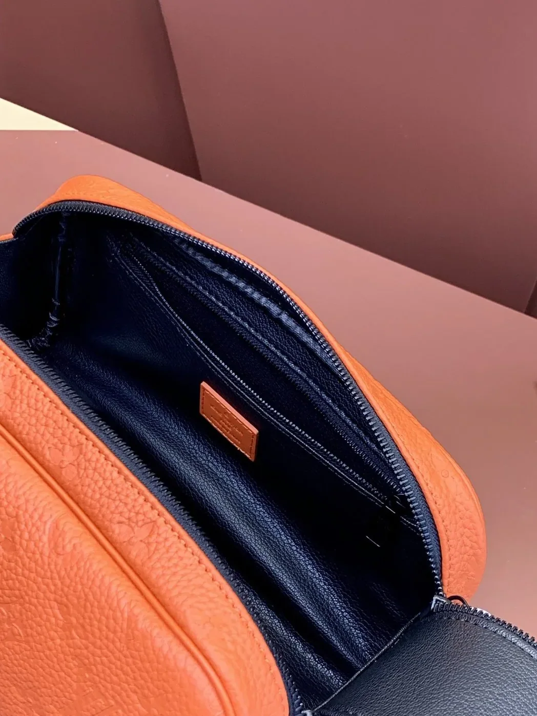 Louis Vuitton Dopp Kit Orange / Louis Vuitton Dopp Kit Orange /
