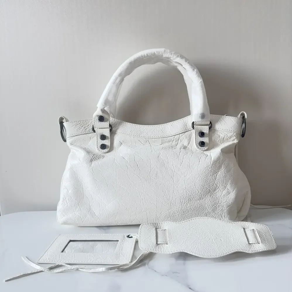 Balenciaga Le City First Bag In White Arena Storico Lambskin for Women Balenciaga Le City First Bag In White Arena Storico Lambskin for Women