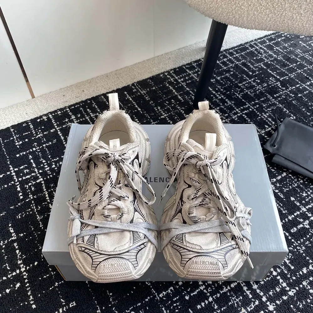Balenciaga 3XL Sneaker in Beige Mesh and Polyurethane for Unisex