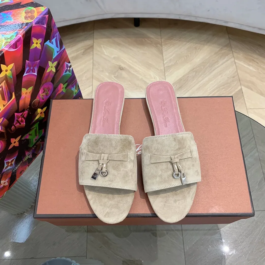 Loro Piana Summer Charms Sandal Egyptian Rock - FAI5580 D02I Loro Piana Summer Charms Sandal Egyptian Rock - FAI5580 D02I