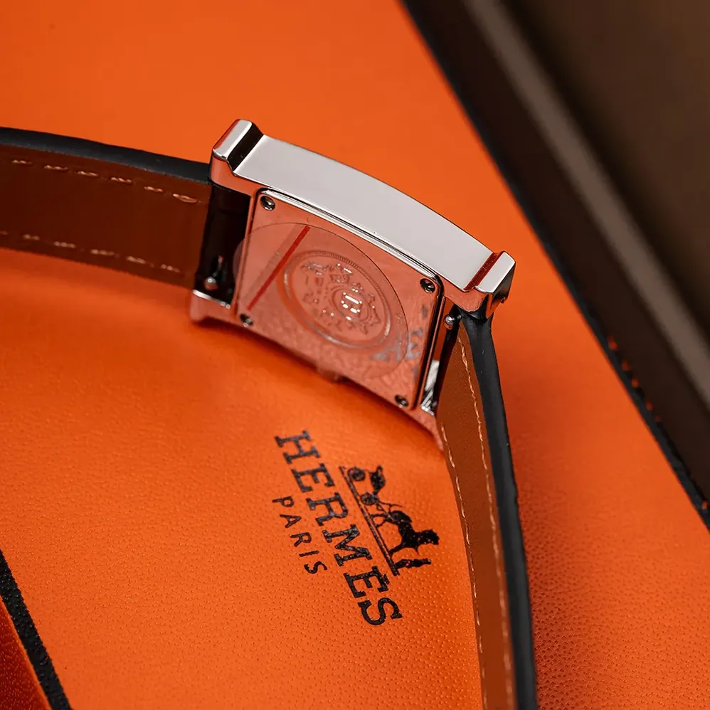 Hermes Heure H Watch Mini Model 21 mm for Women in Silver