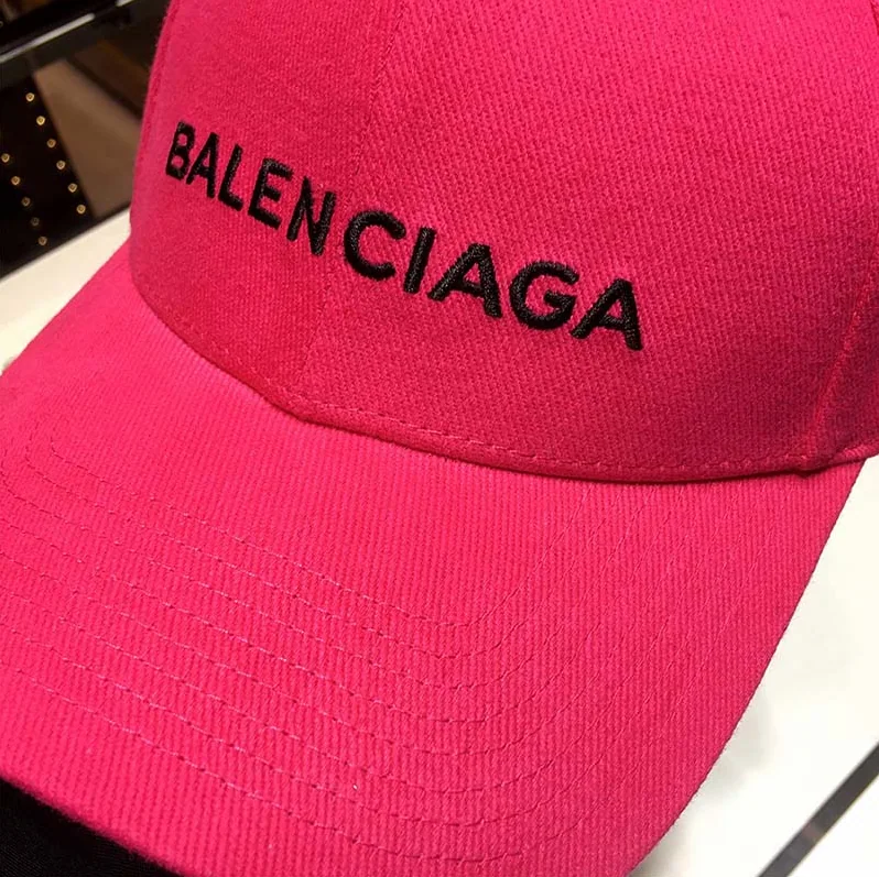Balenciaga Classic Baseball Cap with Balenciaga Embroidered Logo for Unisex in Pink