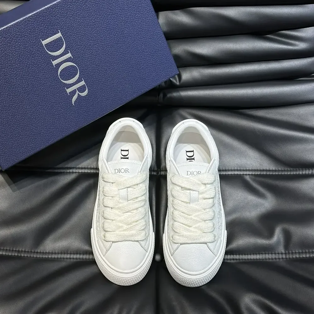 Dior B33 Sneaker White Grained Calfskin and White Dior Gravity Leather for Men Dior B33 Sneaker White Grained Calfskin and White Dior Gravity Leather for Men