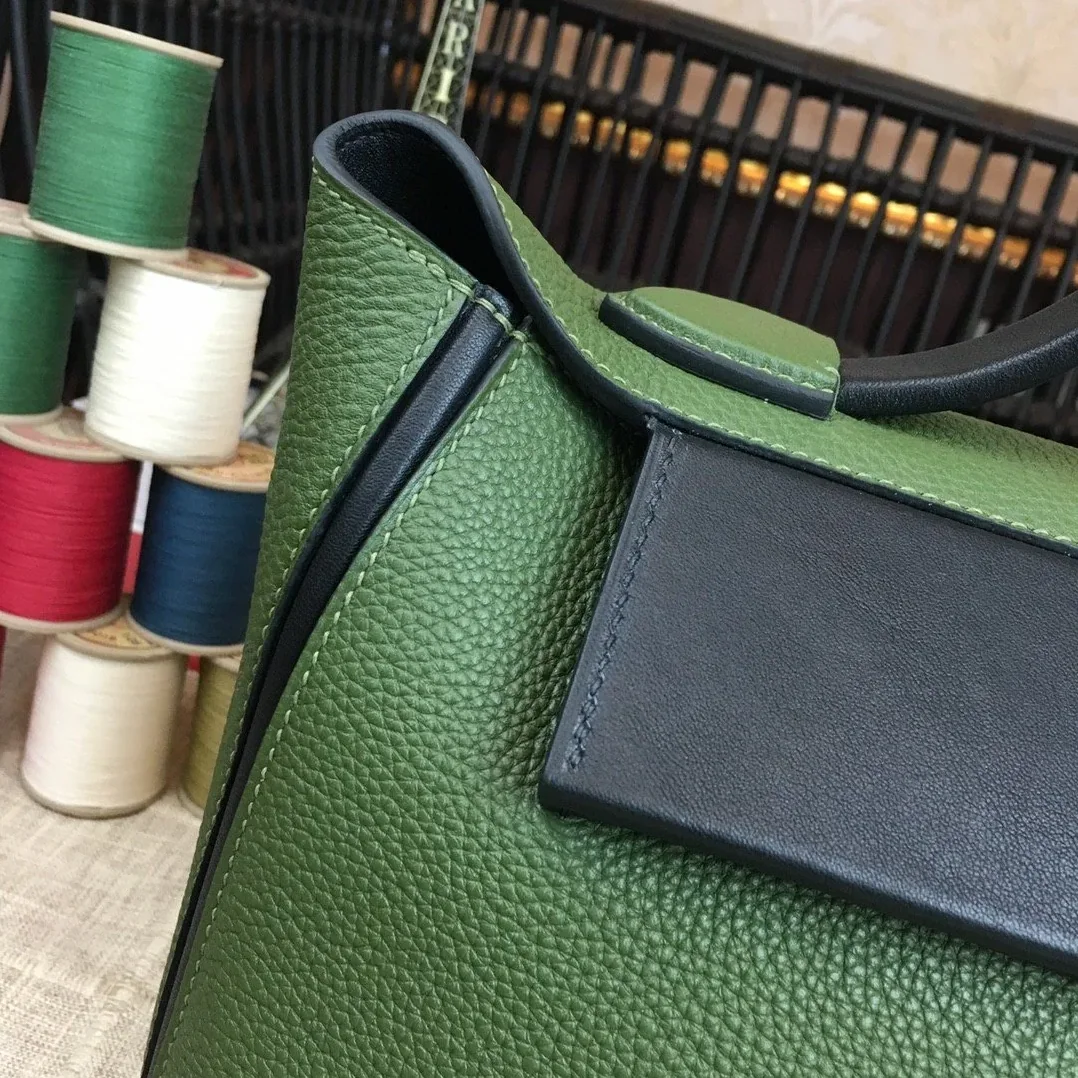 Hermes Clemence Swift Green Gold Toned Hardware Hermes Clemence Swift Green Gold Toned Hardware