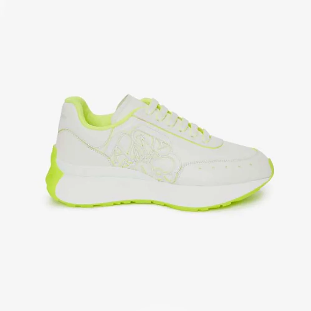 Alexander Mcqueen Sprint Runner in White for Women in Acid Yellow