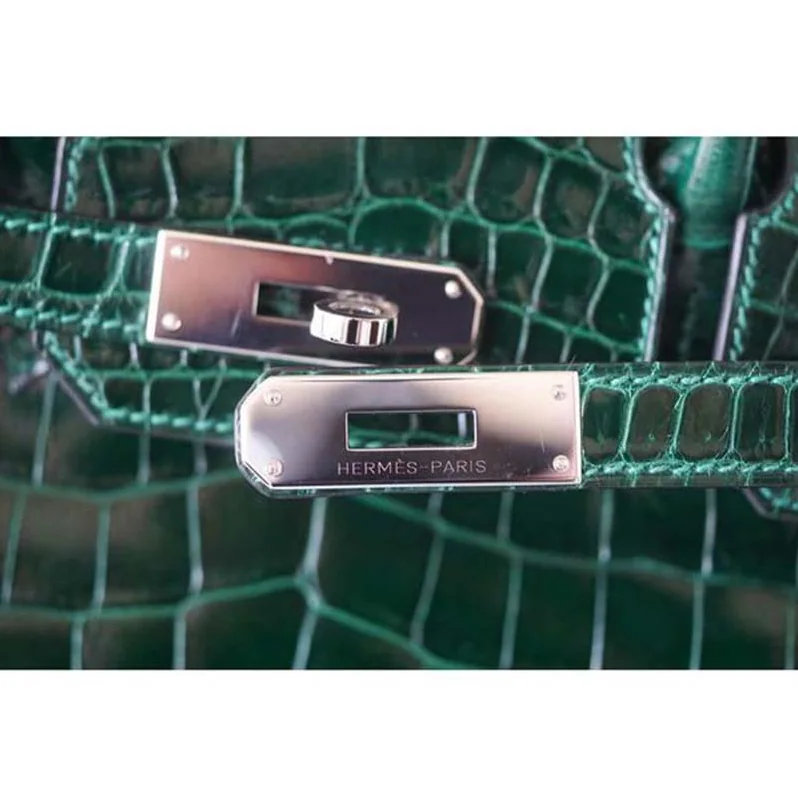 Hermes Birkin 30 Bag in Alligator Leather with Silver Hardware in Green Hermes Birkin 30 Bag in Alligator Leather with Silver Hardware in Green
