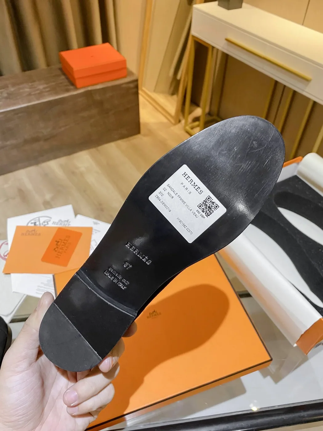 Hermes Destin Loafers Black 9M360