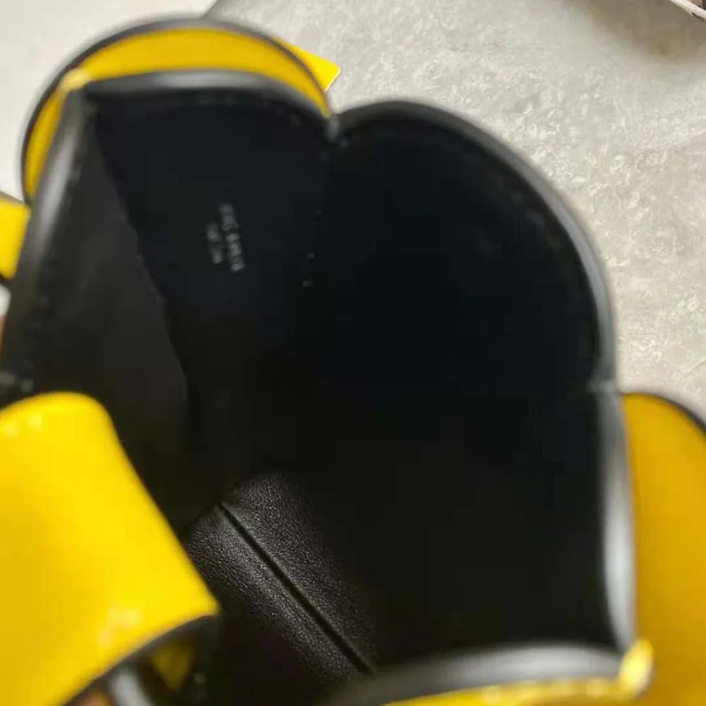 Loewe Elephant Pocket in Classic Calfskin for Women in Yellow Loewe Elephant Pocket in Classic Calfskin for Women in Yellow