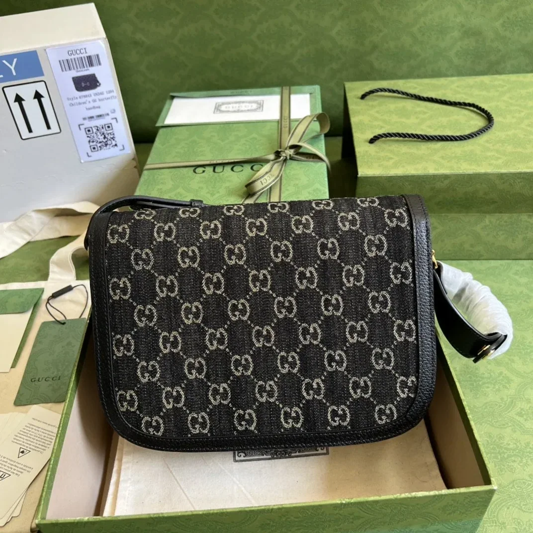 Gucci Horsebit 1955 Shoulder Bag / Black And Ivory GG Denim Jacquard Gold Hardware Gucci Horsebit 1955 Shoulder Bag / Black And Ivory GG Denim Jacquard Gold Hardware