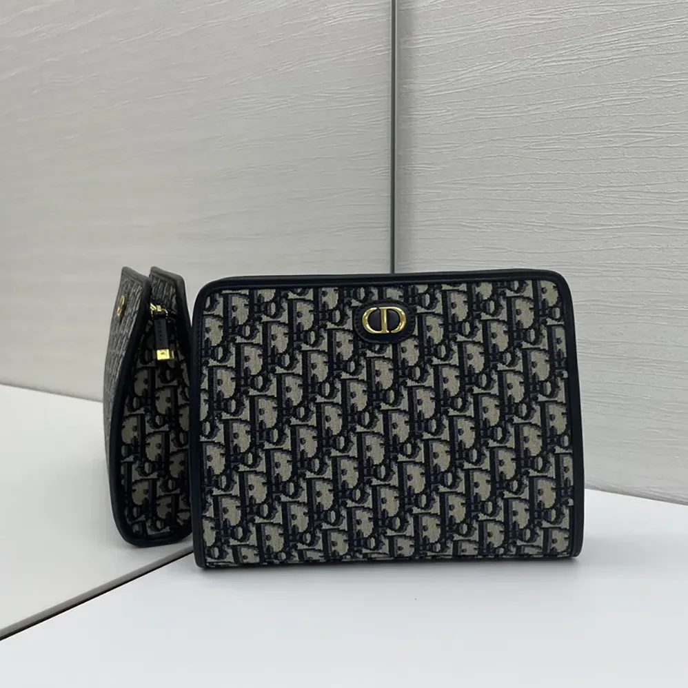 Dior 30 Montaigne Dea Pouch Blue Dior Oblique Jacquard for Women Dior 30 Montaigne Dea Pouch Blue Dior Oblique Jacquard for Women