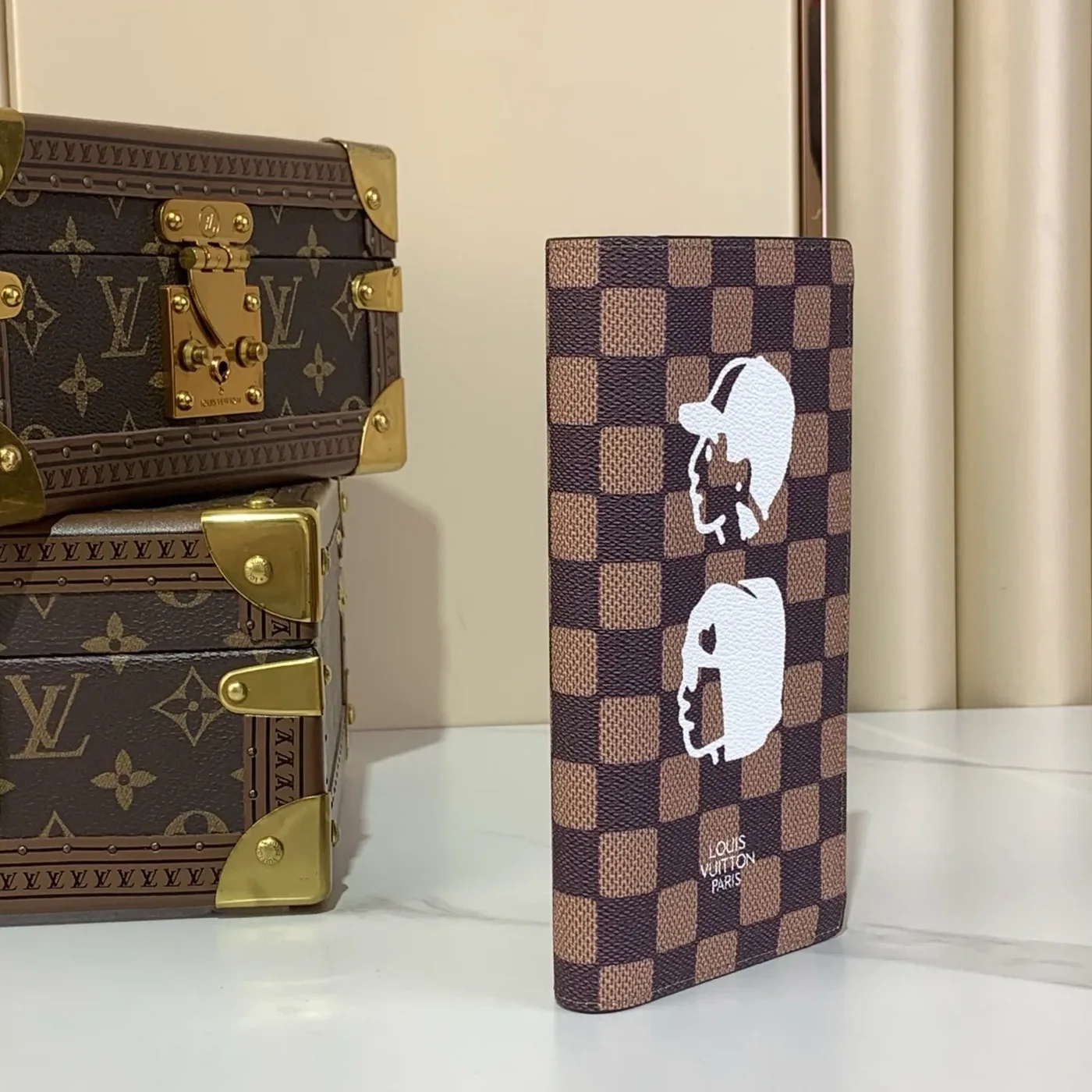 Louis Vuitton Brazza Wallet Brown /
