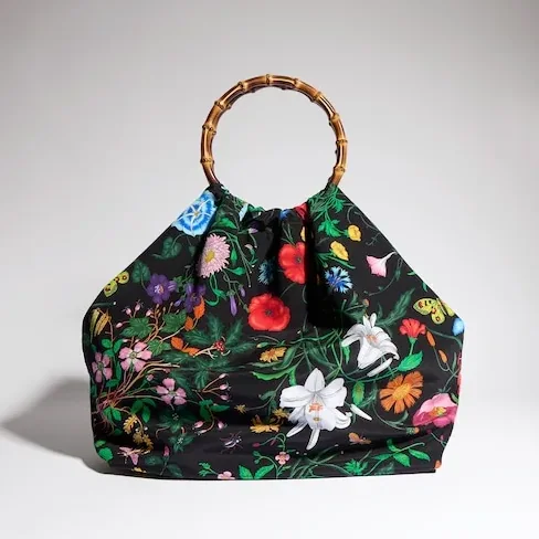 Gucci Silk Maxi With Bamboo Handle Tote Bag in Black/ Multicolor Gold Hardware