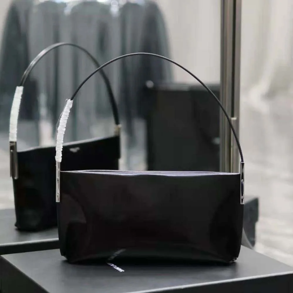 Saint Laurent YSL Suzanne Small in Shiny Leather for Women in Black