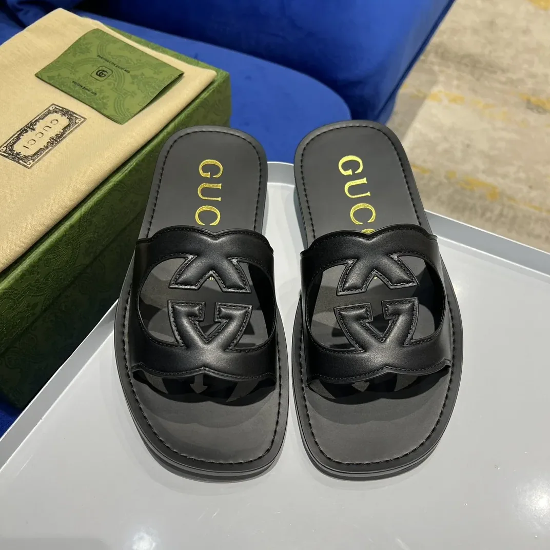 Gucci Interlocking-G Cut in Out Slide Sandal Black Gucci Interlocking-G Cut in Out Slide Sandal Black