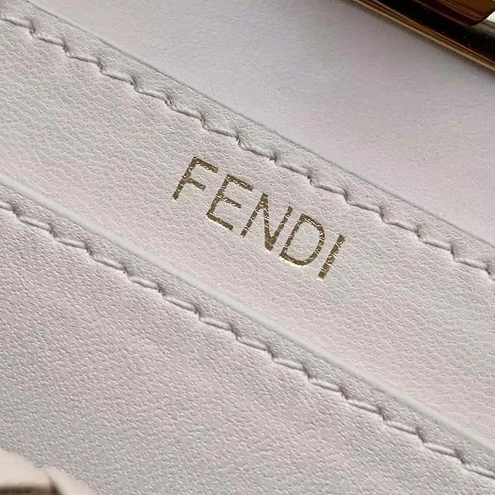 Fendi Peekaboo ISeeU Petite White Padded Calfskin Leather Bag for Women Fendi Peekaboo ISeeU Petite White Padded Calfskin Leather Bag for Women