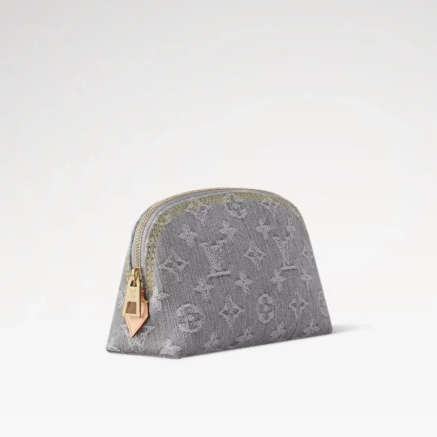 Louis Vuitton Cosmetic Pouch PM Cloudy Gray / Louis Vuitton Cosmetic Pouch PM Cloudy Gray /