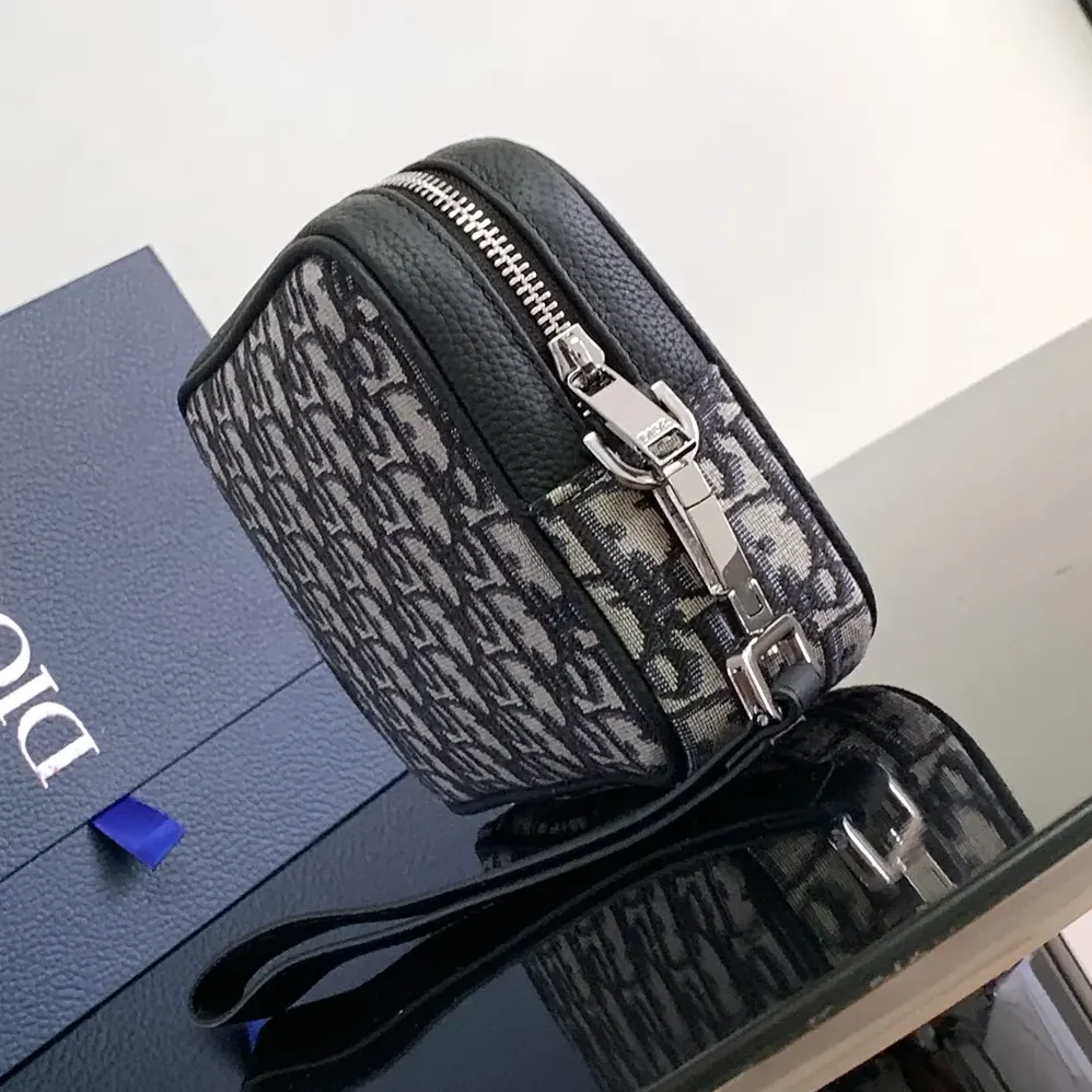 Dior Toiletry Bag Beige and Black Dior Oblique Jacquard for Men Dior Toiletry Bag Beige and Black Dior Oblique Jacquard for Men