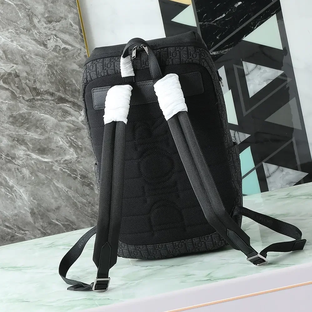 Dior Rider Soft Zipped Backpack Black Dior Oblique Jacquard and Black Grained Calfskin for Men
