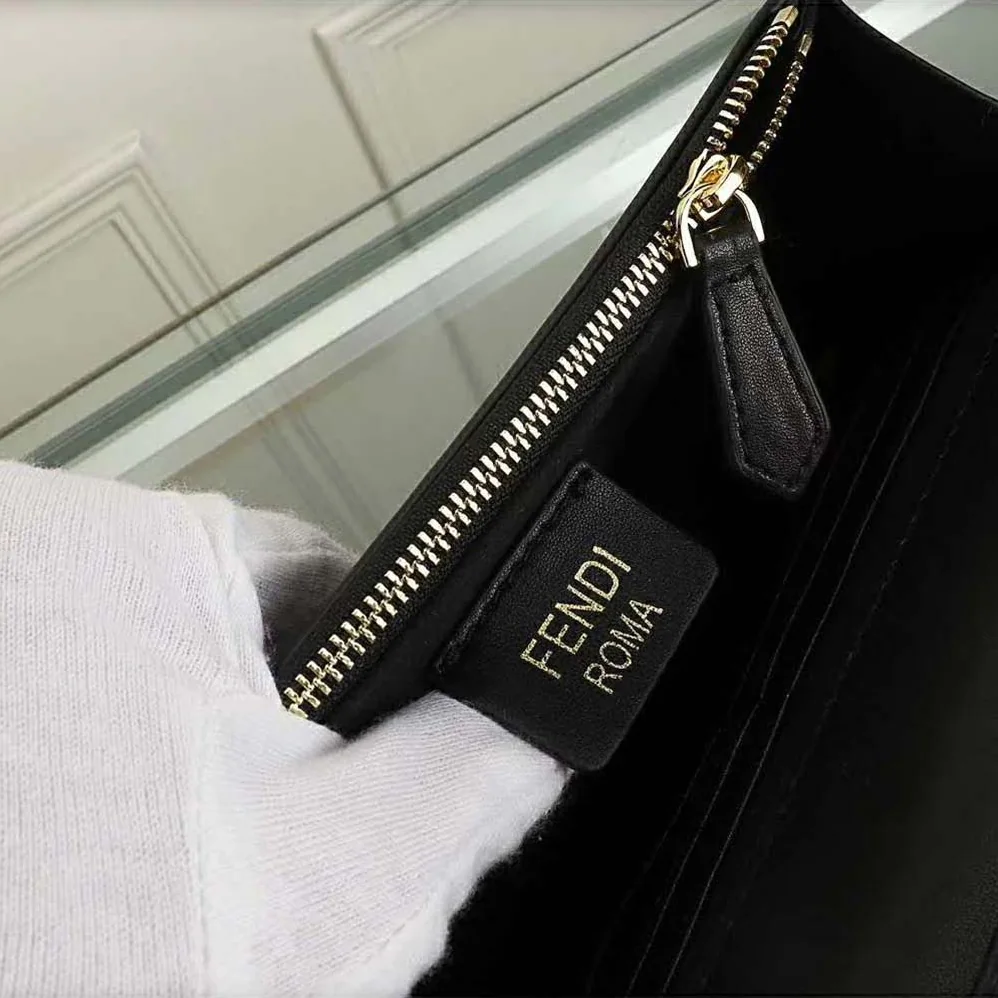 Fendi Wallet on Chain Leather Mini Bag for Women in Black