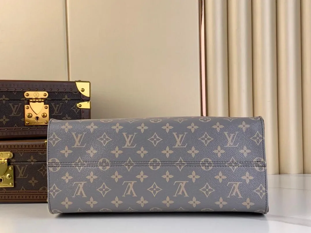 Louis Vuitton Onthego MM Tote Bag in Trianon Grey Gold Hardware