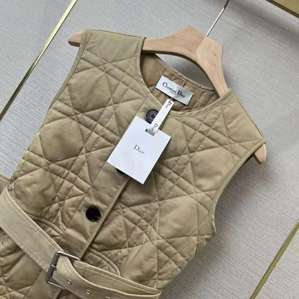 Dior 3-in-1 Macrocannage Trench Coat Cotton Gabardine for Women in Beige Dior 3-in-1 Macrocannage Trench Coat Cotton Gabardine for Women in Beige