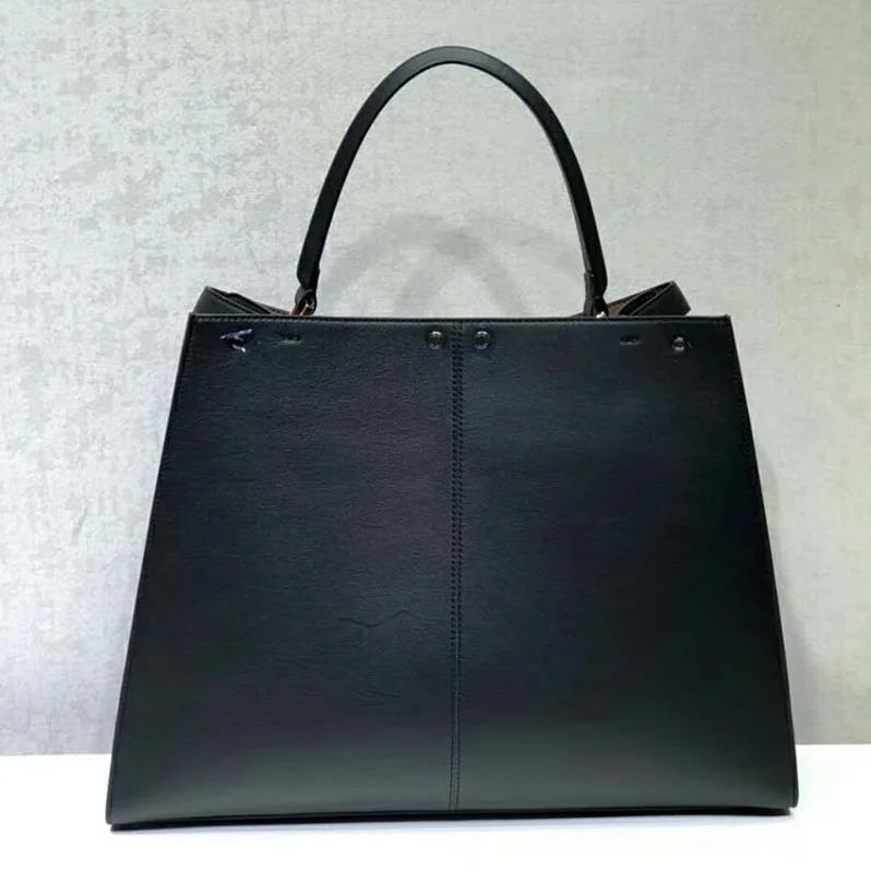 Fendi Peekaboo X-Lite in Leather Bag for Women in Black Fendi Peekaboo X-Lite in Leather Bag for Women in Black