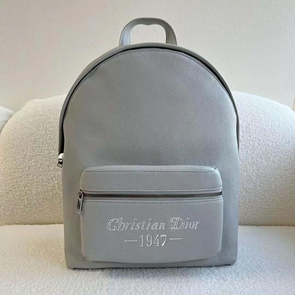 Dior Rider Backpack Dior Gray Grained Calfskin with ‘Christian Dior 1947' Signature for Men Dior Rider Backpack Dior Gray Grained Calfskin with ‘Christian Dior 1947' Signature for Men