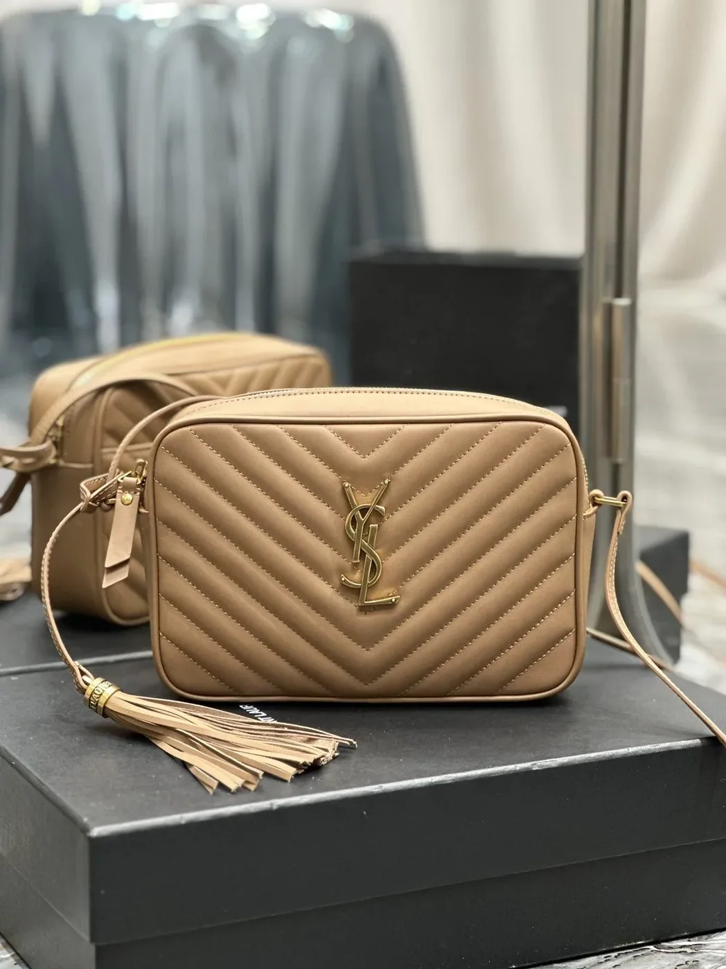 Saint Laurent Lou Camera Bag Brown / Saint Laurent Lou Camera Bag Brown /