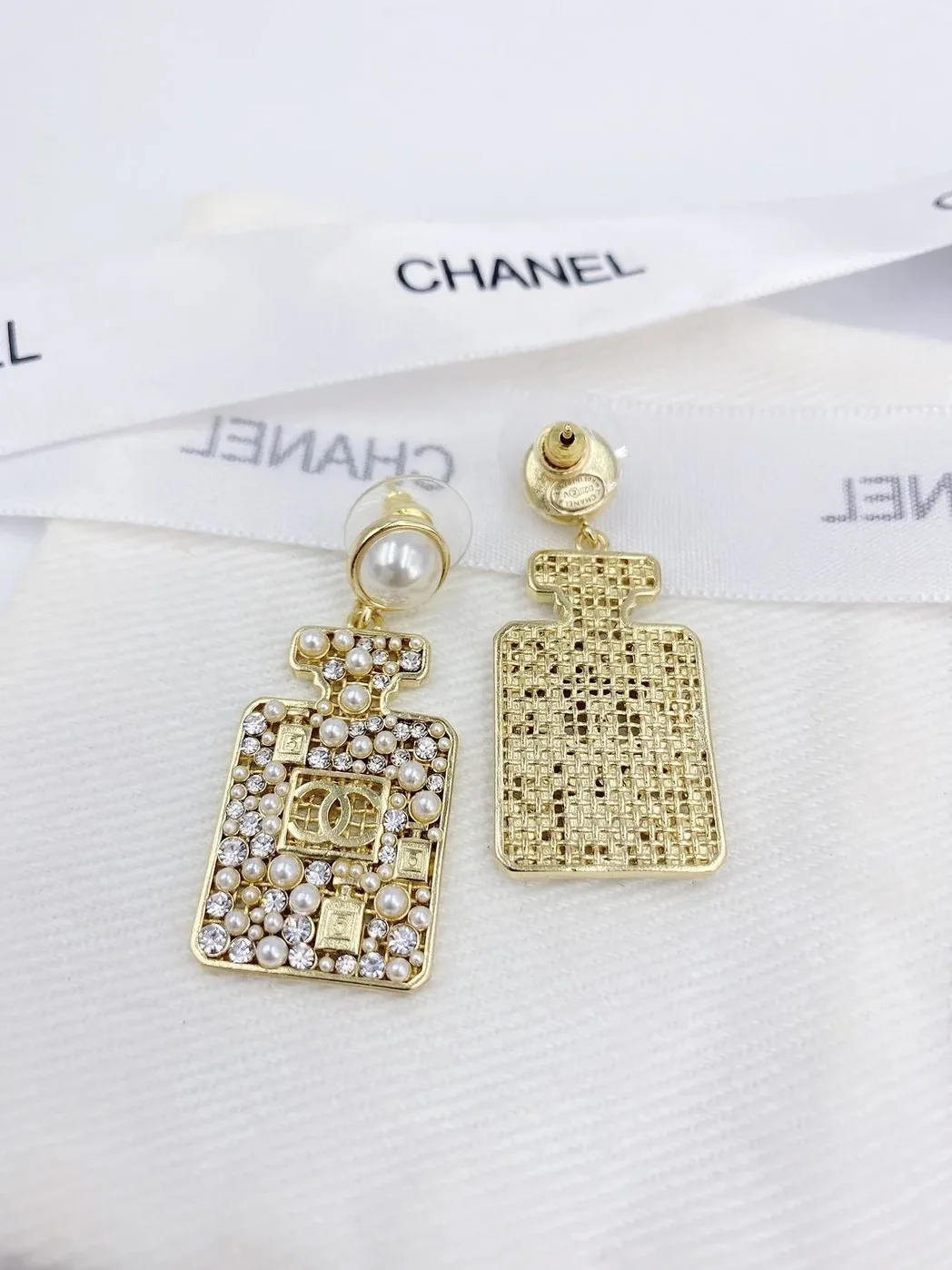 Chanel Perfume Bottle Earrings Gold Tone Chanel Perfume Bottle Earrings Gold Tone