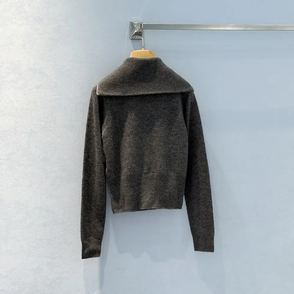 Miu Miu Cashmere Half for Women in Zipper Sweater Miu Miu Cashmere Half for Women in Zipper Sweater
