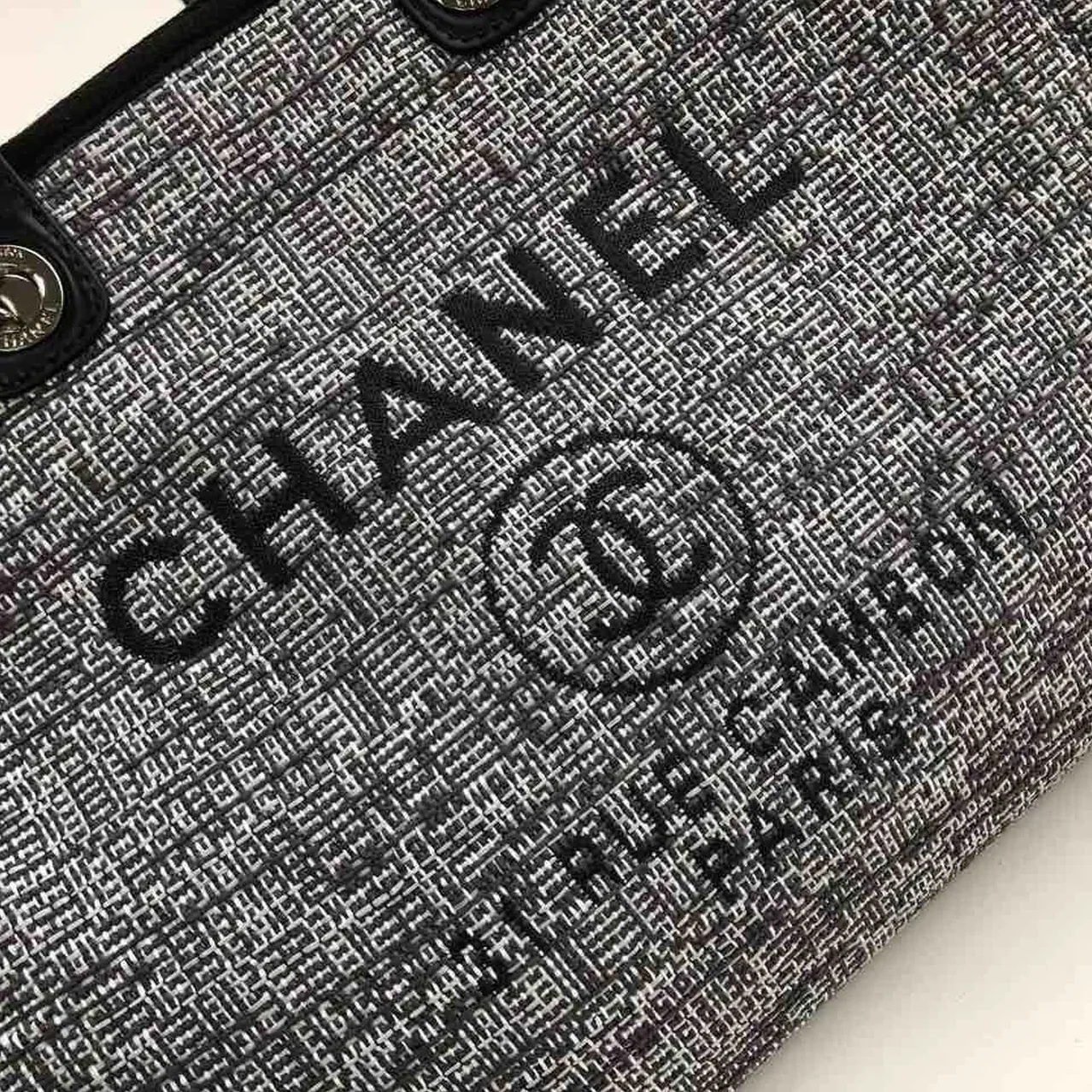 Chanel Deauville Tote Bag / Black/Grey Canvas Silver Hardware Chanel Deauville Tote Bag / Black/Grey Canvas Silver Hardware