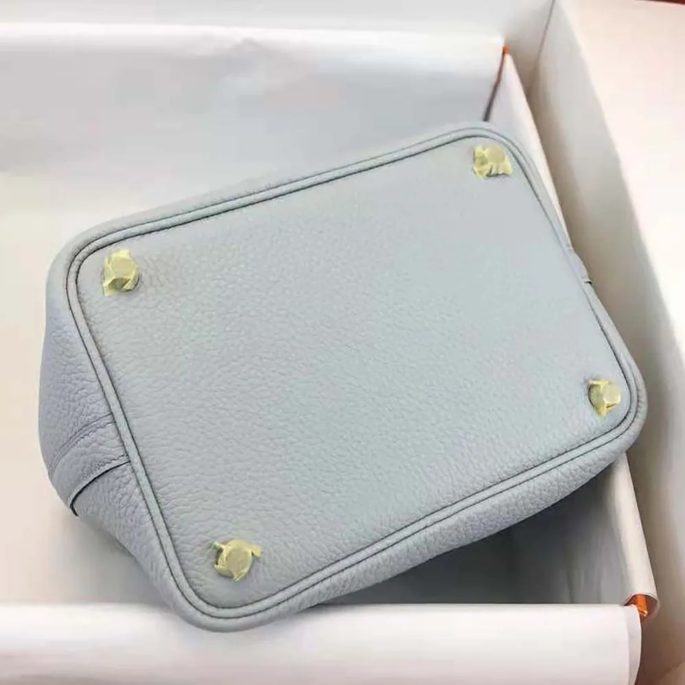 Hermes Picotin Lock 22cm in Clémence leather for Women in Blue Hermes Picotin Lock 22cm in Clémence leather for Women in Blue