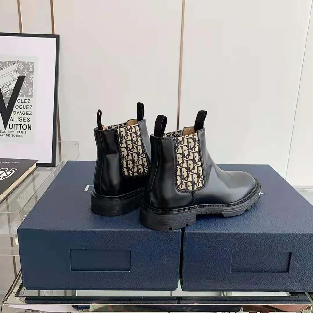 Dior Explorer II Chelsea Boot Black Polished Calfskin for Men Dior Explorer II Chelsea Boot Black Polished Calfskin for Men