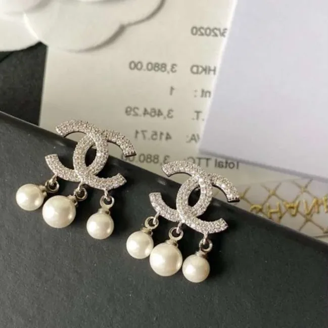 Chanel Crystal Three Pearl Earrings Gold Chanel Crystal Three Pearl Earrings Gold