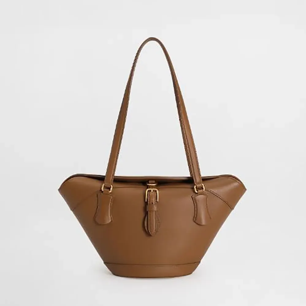 Dolce Gabbana D&G Capri Crow'S Nest for Women in Brown
