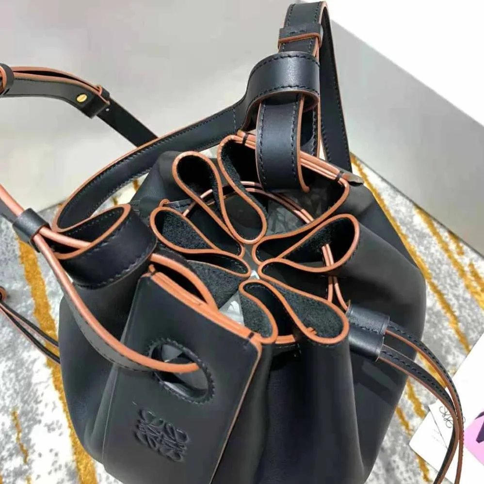 Loewe Balloon Bag in Nappa Calfskin for Women in Black