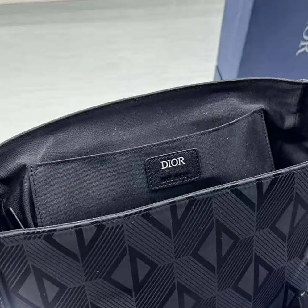 Dior Explorer Messenger Bag Black CD Diamond Mirage Ski Capsule Nylon for Men