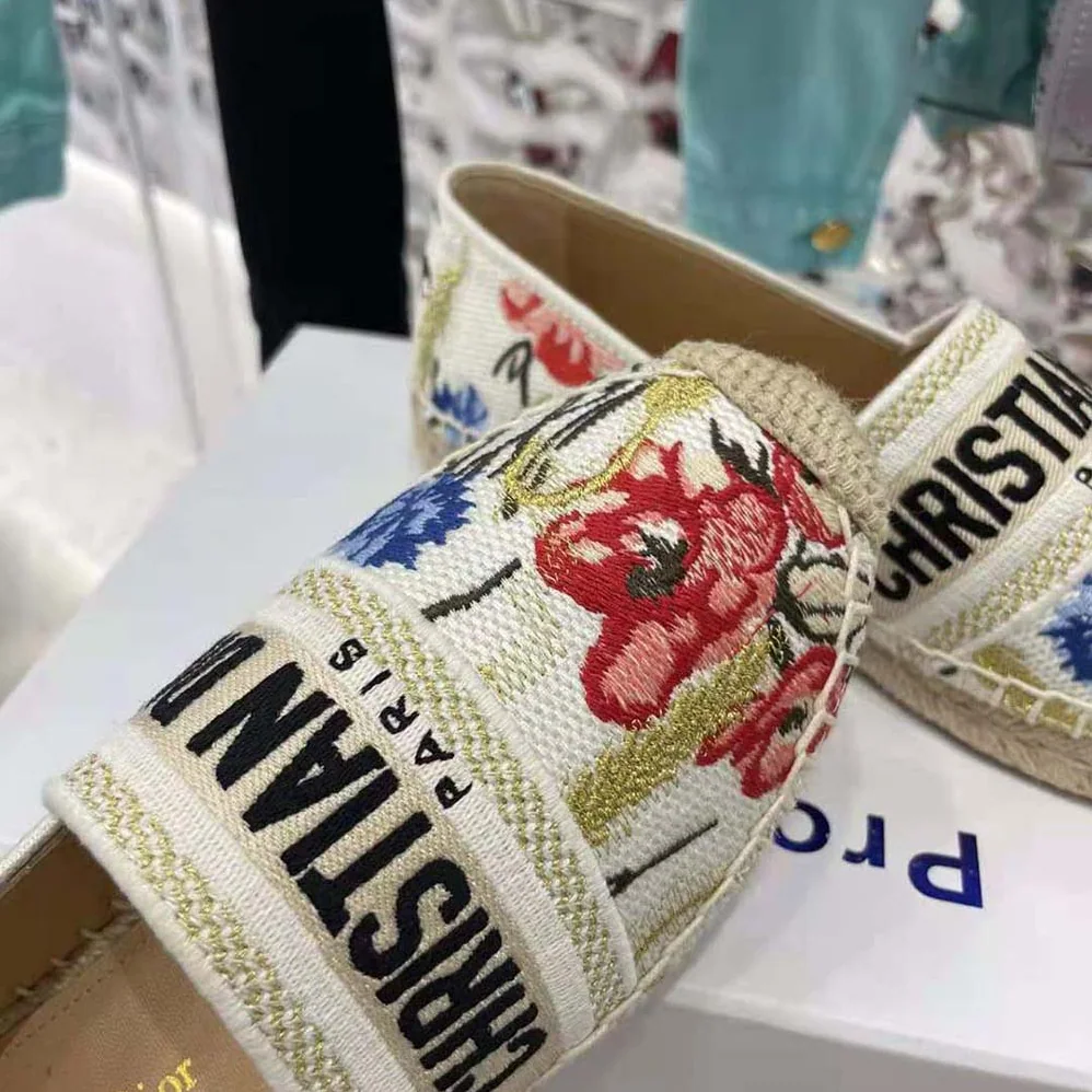 Dior Granville Espadrille Multicolor Cotton with Dior Hibiscus Embroidery for Women Dior Granville Espadrille Multicolor Cotton with Dior Hibiscus Embroidery for Women