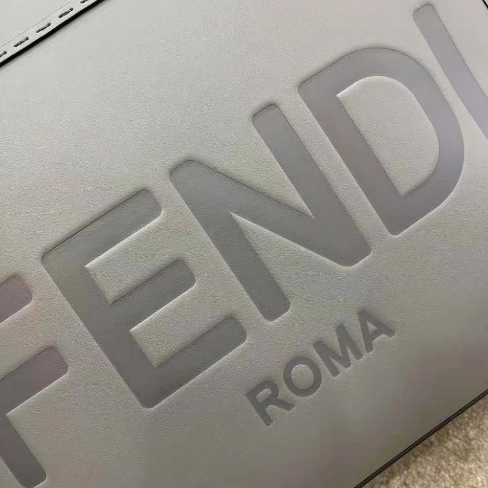 Fendi Sunshine Medium Leather Shopper for Women in Silver Fendi Sunshine Medium Leather Shopper for Women in Silver
