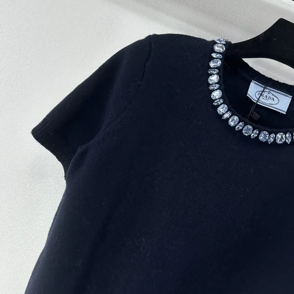 Prada Wool And Cashmere Crew-Neck Sweater for Women in Navy