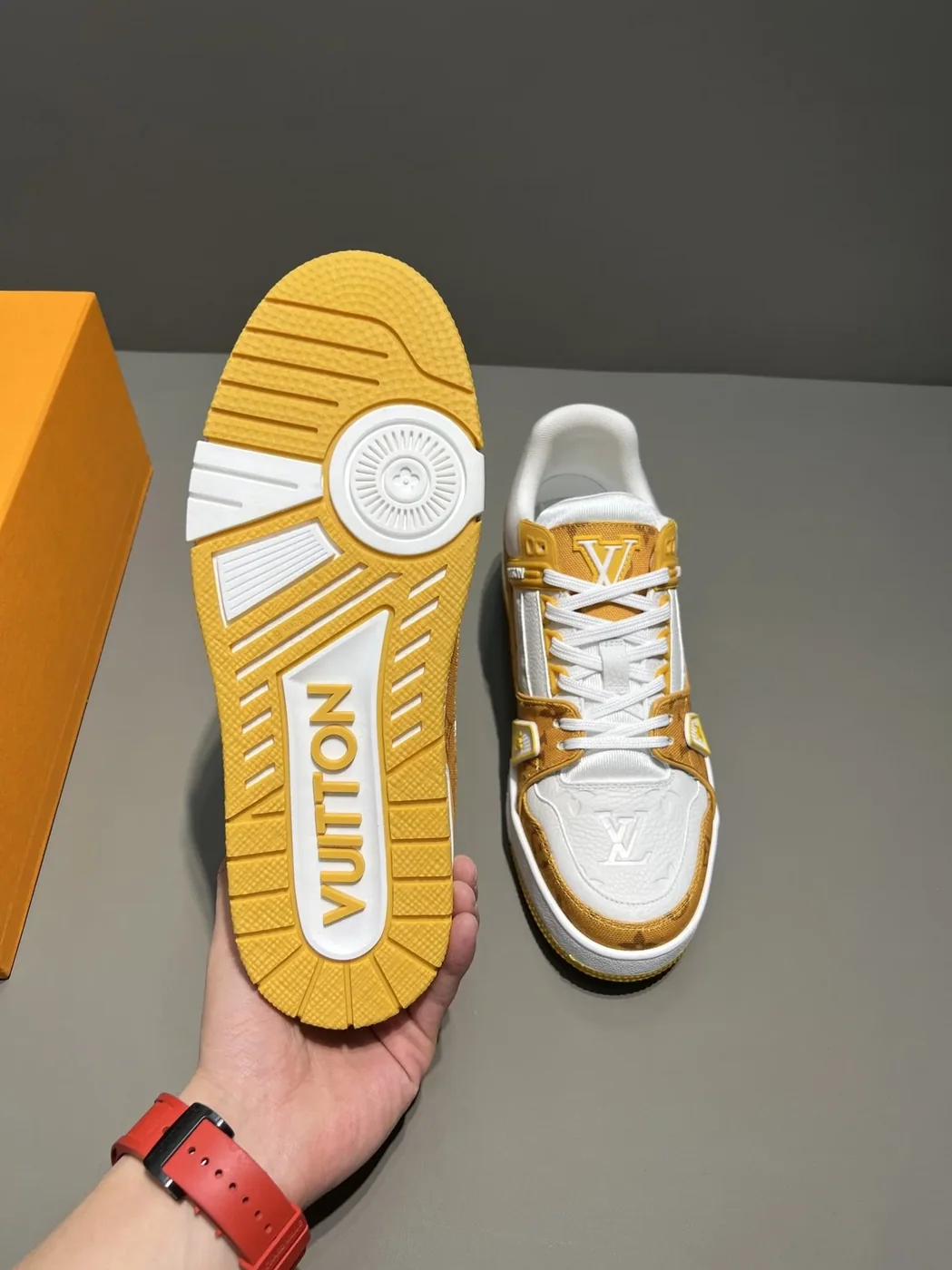 Louis Vuitton Trainer Sneaker Monogram Denim Yellow Virgil Abloh LV 1A9JHJ Louis Vuitton Trainer Sneaker Monogram Denim Yellow Virgil Abloh LV 1A9JHJ