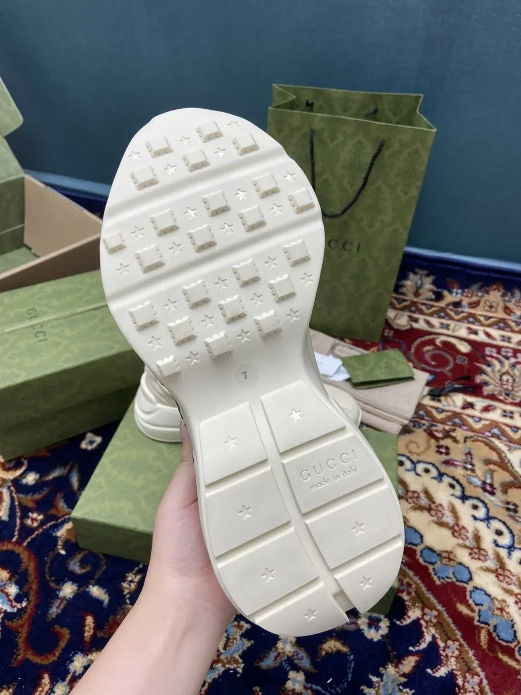 Gucci Rhyton Sneakers With Lemon Gucci White Ivory for Women Gucci Rhyton Sneakers With Lemon Gucci White Ivory for Women
