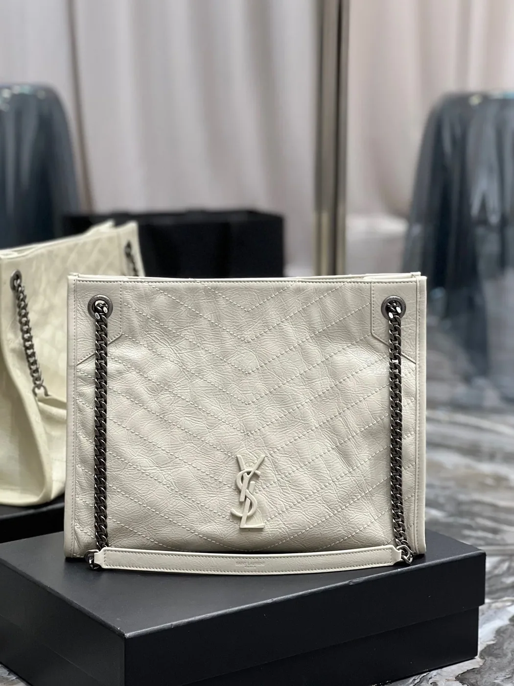 Saint Laurent Niki Shopping Medium Tote Bag in White Silver Hardware