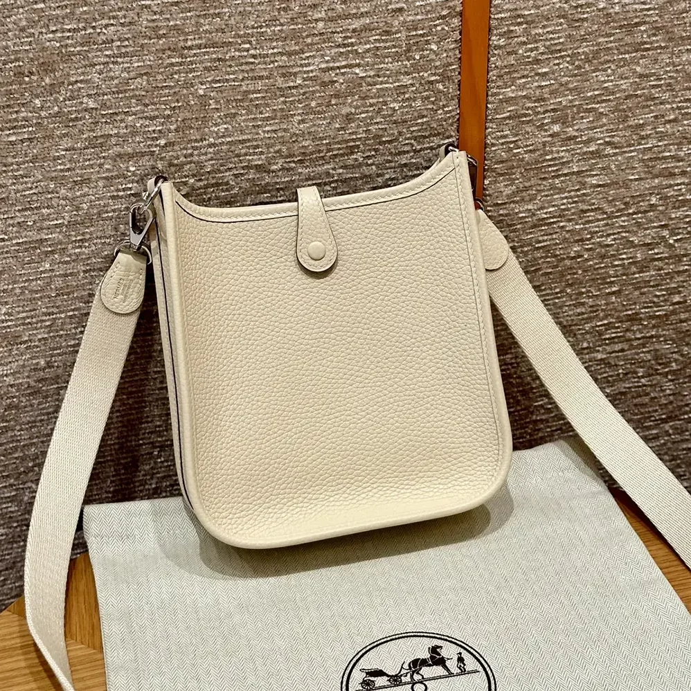 Hermes Evelyne 16 Amazone in Clemence Leather for Women in White/Silver