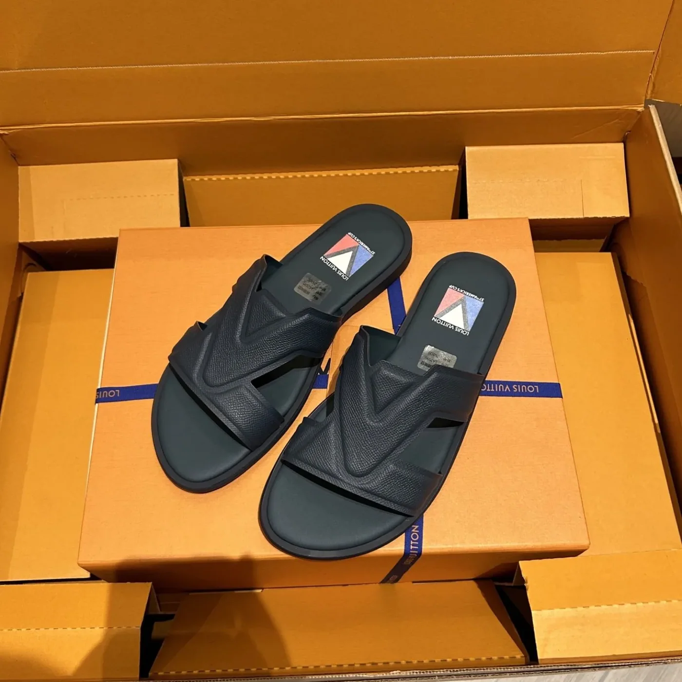Louis Vuitton Oasis Mule Gray Blue Louis Vuitton Oasis Mule Gray Blue