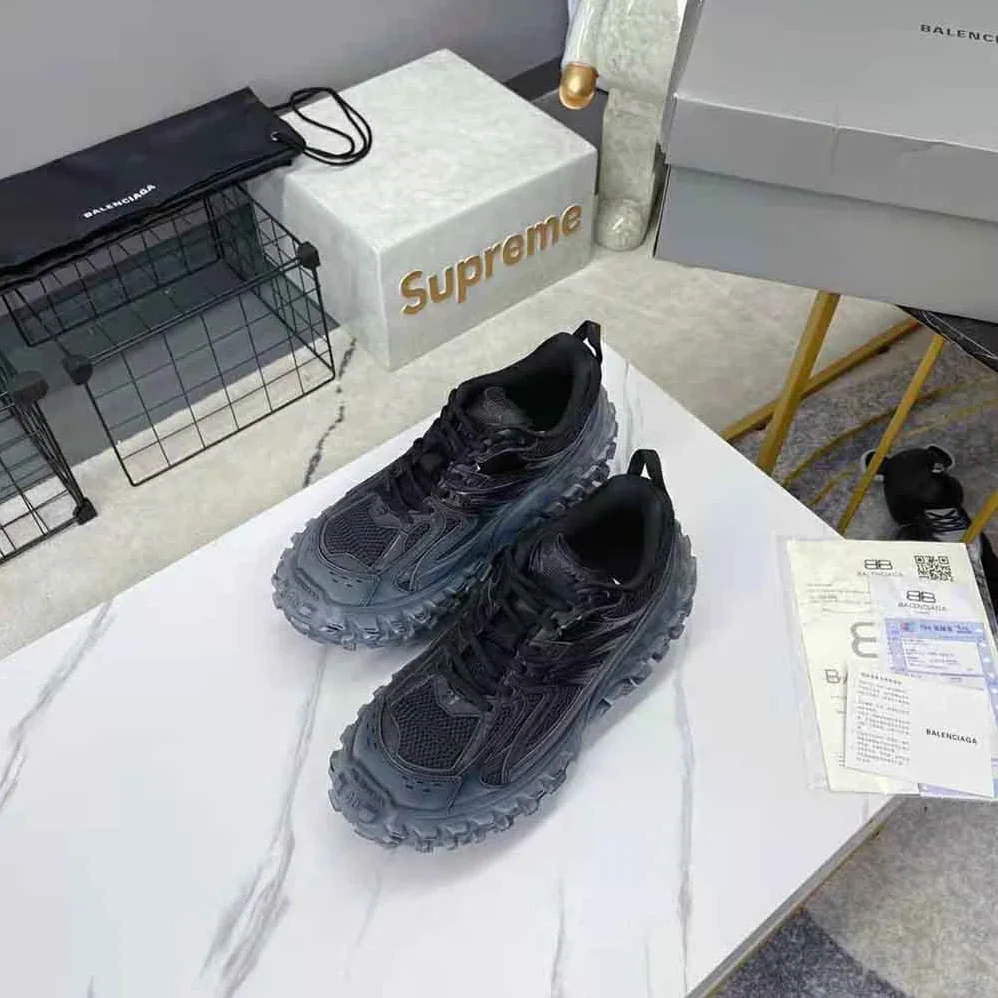 Balenciaga Defender Sneaker in Black Mesh and Nylon for Unisex Balenciaga Defender Sneaker in Black Mesh and Nylon for Unisex