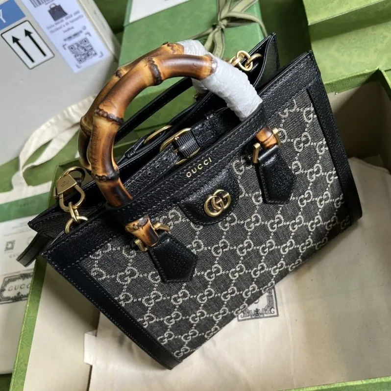 Gucci Diana Small Tote Bag Black / GG Gucci Diana Small Tote Bag Black / GG