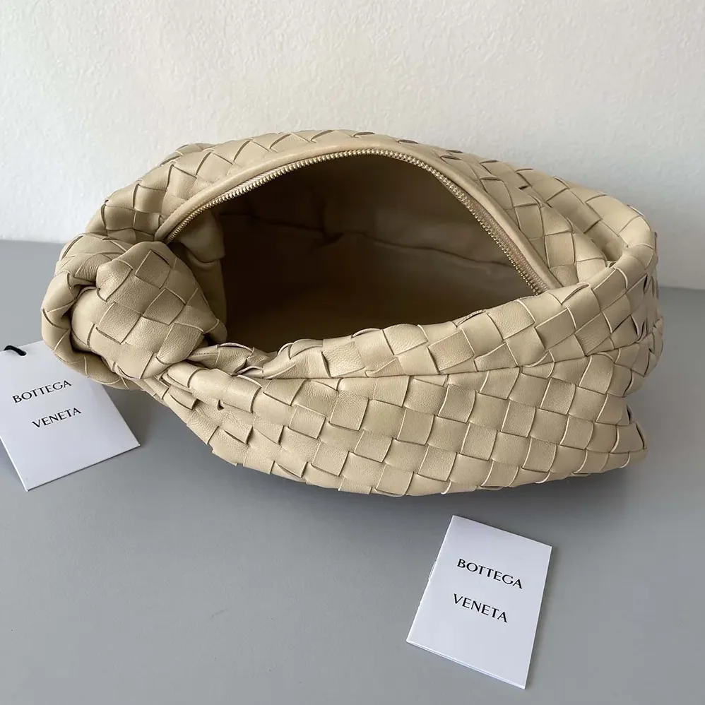 Bottega Veneta Small Jodie for Women in Natural