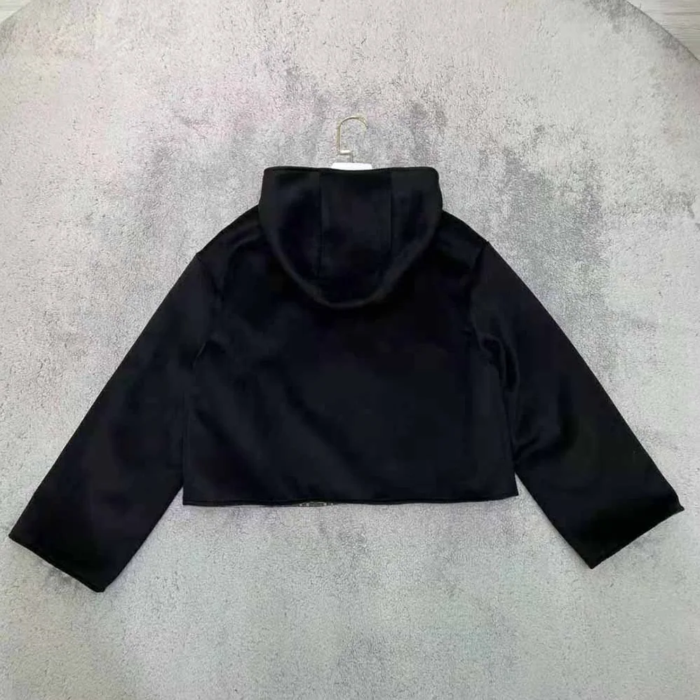 Fendi Hooded Jacket with Patch Pockets and Wide for Women Fendi Hooded Jacket with Patch Pockets and Wide for Women